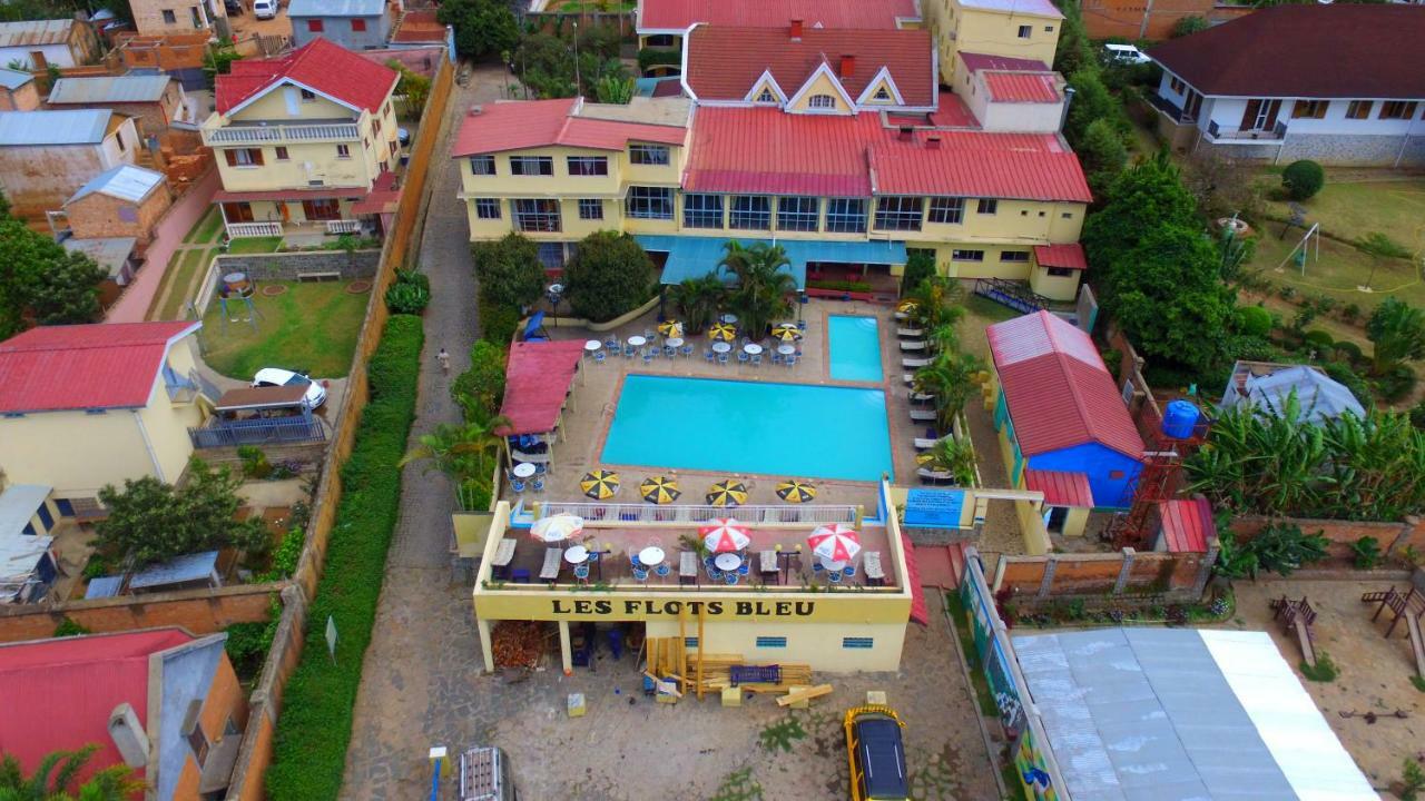 Hotel - Appartement Meuble " Les Flots Bleu " Ανταναναρίβο Εξωτερικό φωτογραφία